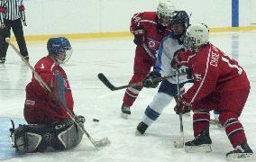 (1)N. Korea loses in Asian Games women's ice hockey opener